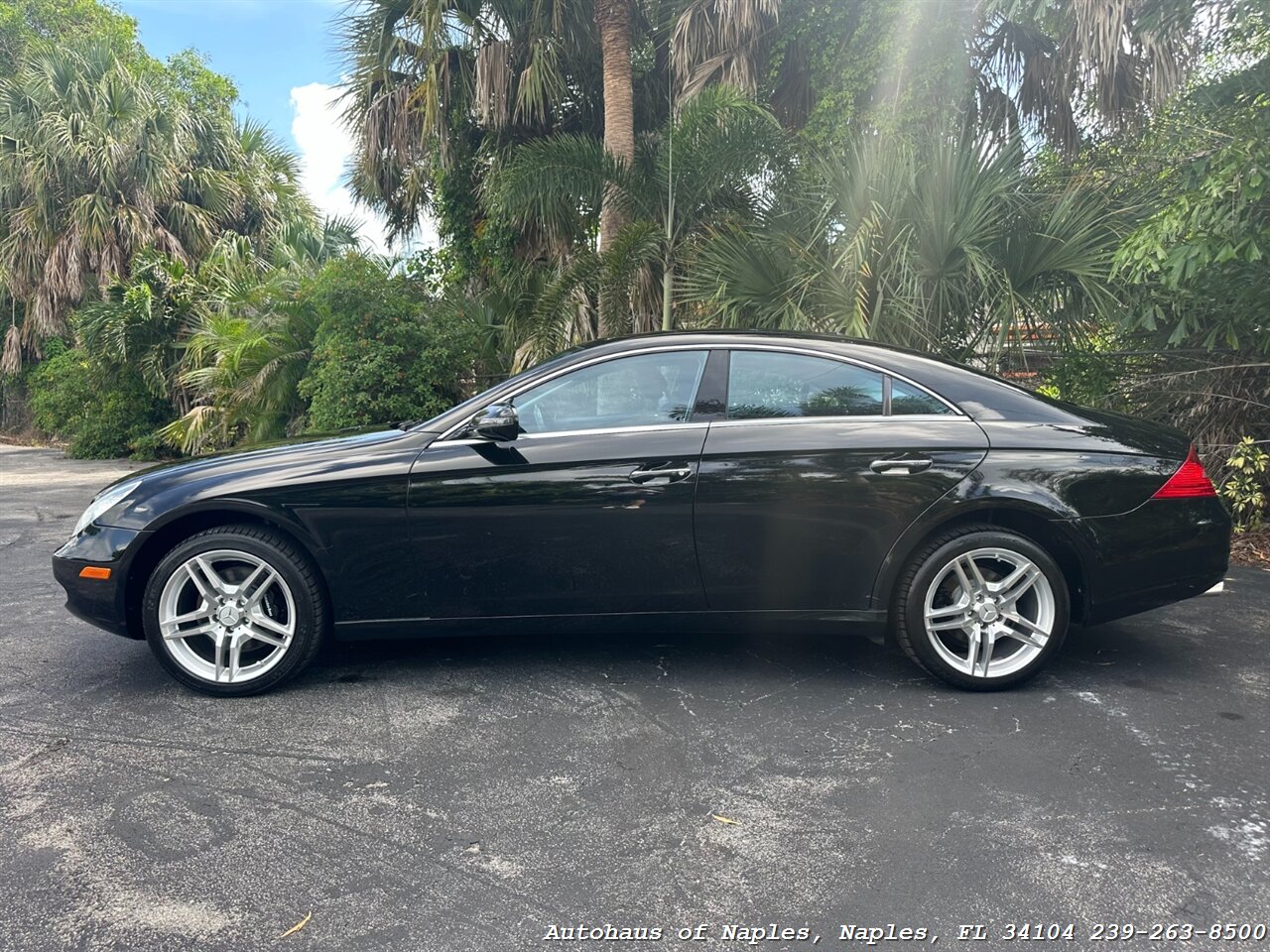 2009 Mercedes-Benz CLS CLS 550   - Photo 5 - Naples, FL 34104