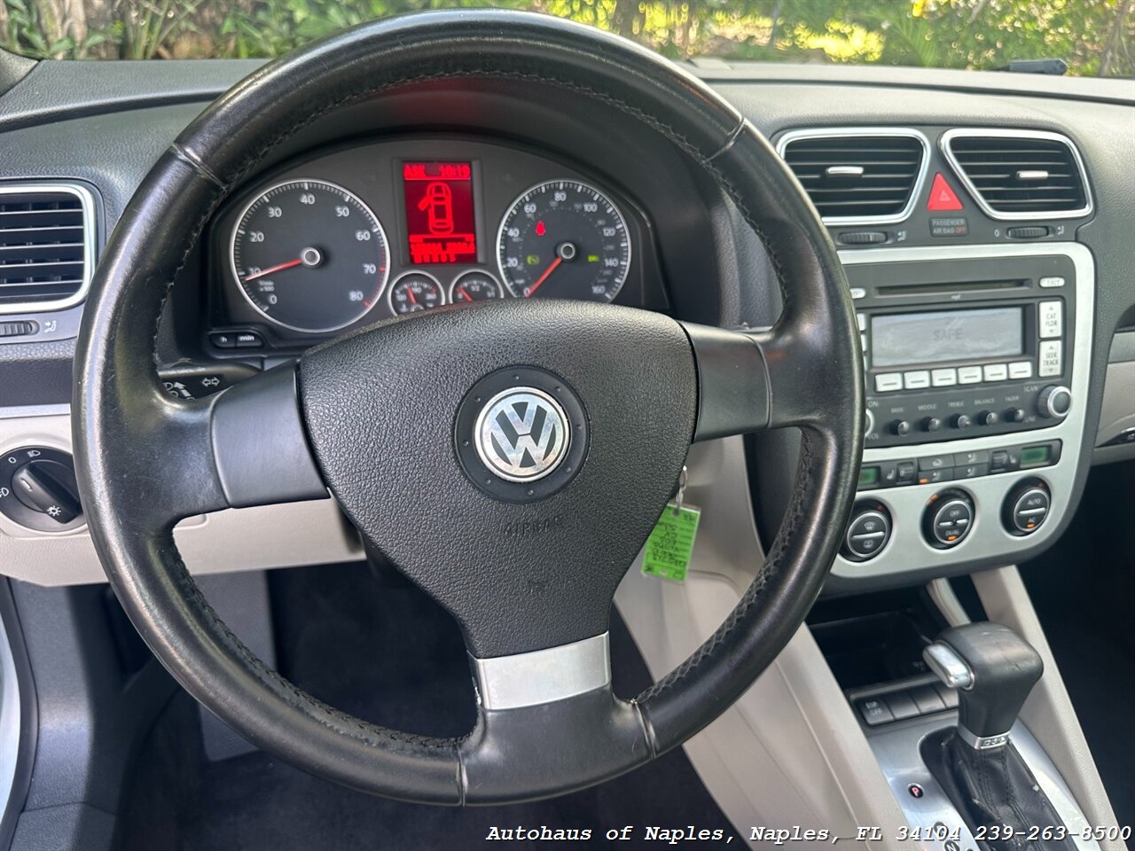 2008 Volkswagen Eos Turbo   - Photo 32 - Naples, FL 34104