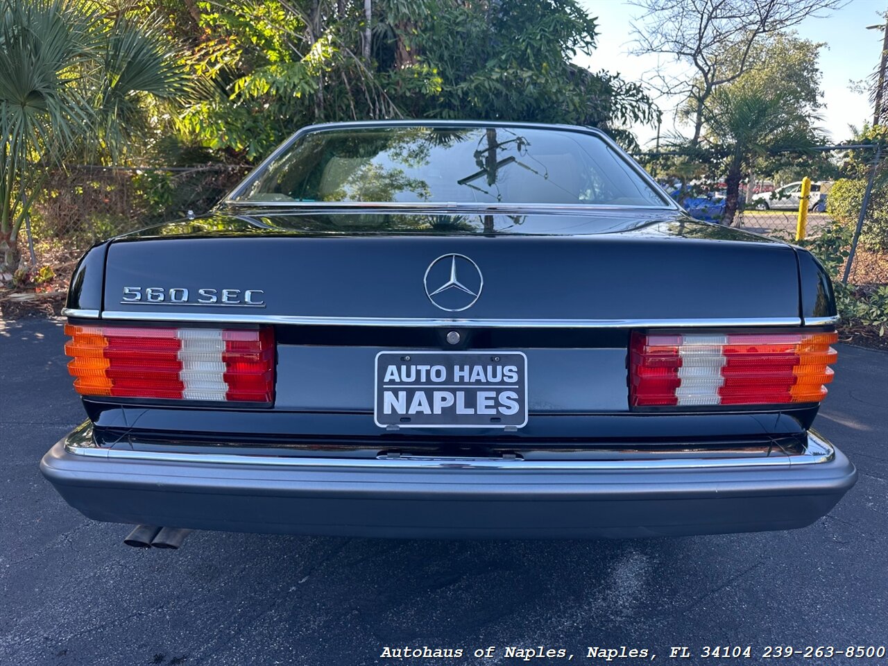 1990 Mercedes-Benz 560 SEC   - Photo 14 - Naples, FL 34104