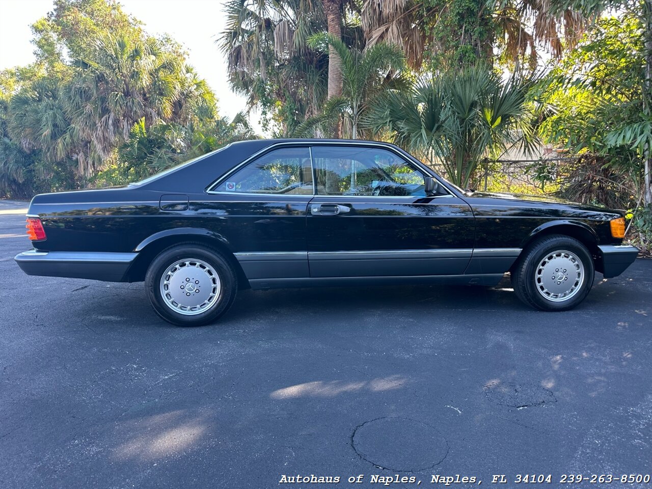 1990 Mercedes-Benz 560 SEC   - Photo 16 - Naples, FL 34104