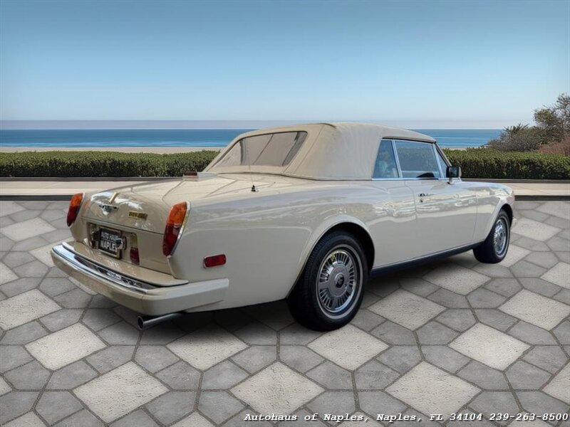 1990 Rolls-Royce Corniche III - Photo 26 - Naples, FL 34104