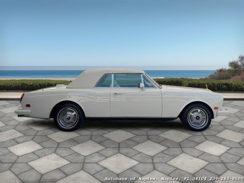 1990 Rolls-Royce Corniche III - Photo 28 - Naples, FL 34104