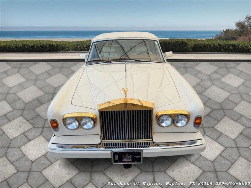 1990 Rolls-Royce Corniche III - Photo 18 - Naples, FL 34104