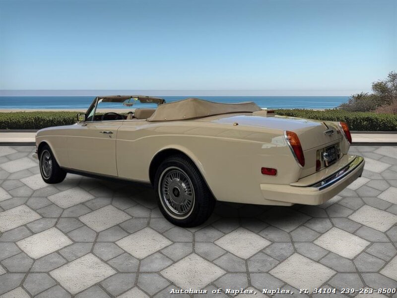 1990 Rolls-Royce Corniche III - Photo 7 - Naples, FL 34104