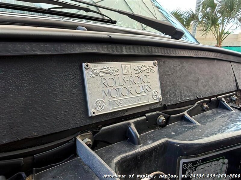 1990 Rolls-Royce Corniche III - Photo 39 - Naples, FL 34104