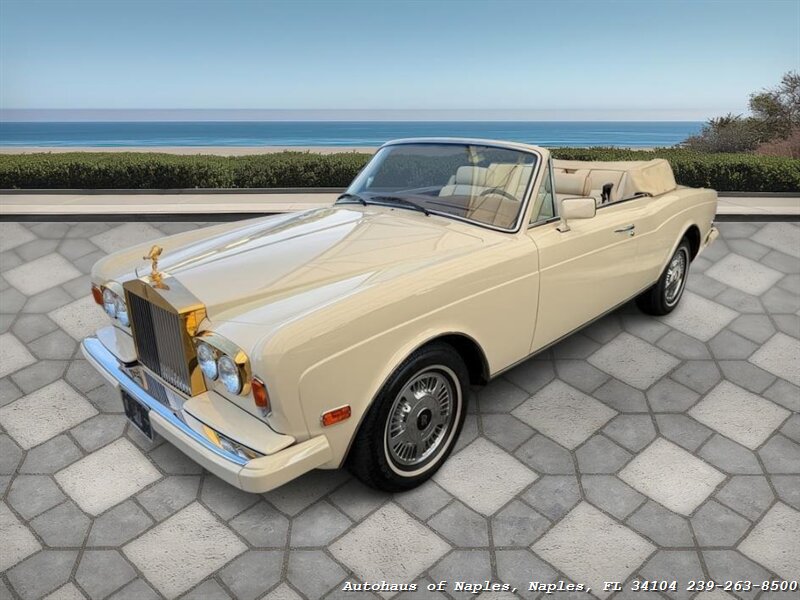 1990 Rolls-Royce Corniche III - Photo 5 - Naples, FL 34104