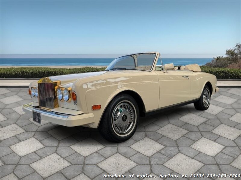1990 Rolls-Royce Corniche III - Photo 4 - Naples, FL 34104