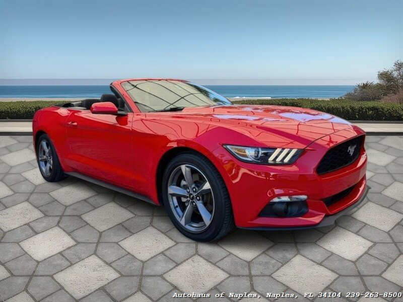 2015 Ford Mustang V6  
