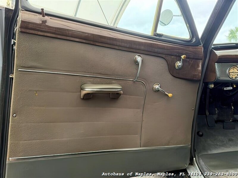 1942 Buick Super 4-Door Sedan - Photo 28 - Naples, FL 34104