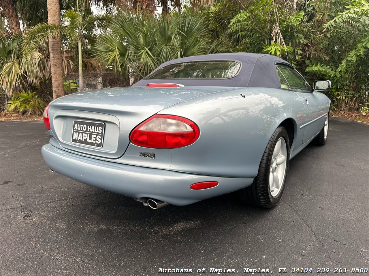 1997 Jaguar XK8   - Photo 8 - Naples, FL 34104