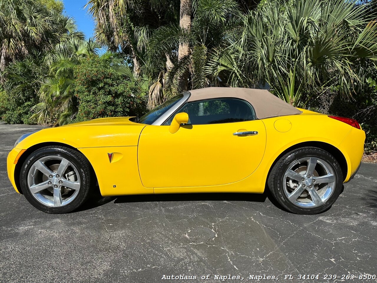 2008 Pontiac Solstice GXP   - Photo 5 - Naples, FL 34104