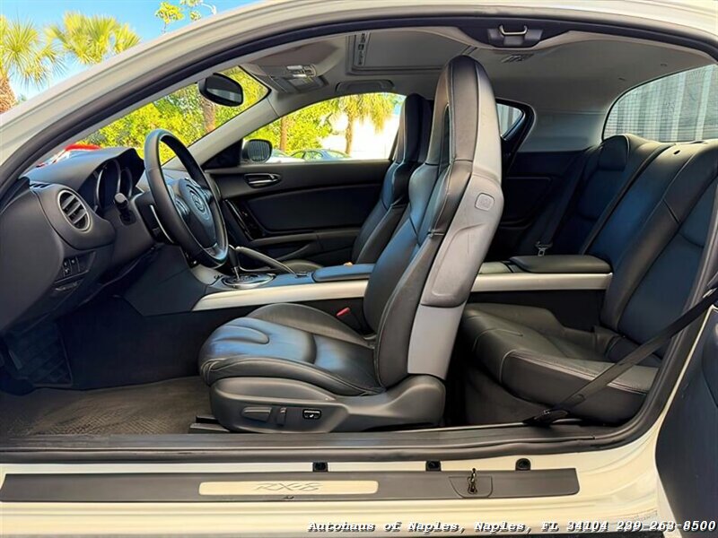 2005 Mazda RX-8   - Photo 24 - Naples, FL 34104