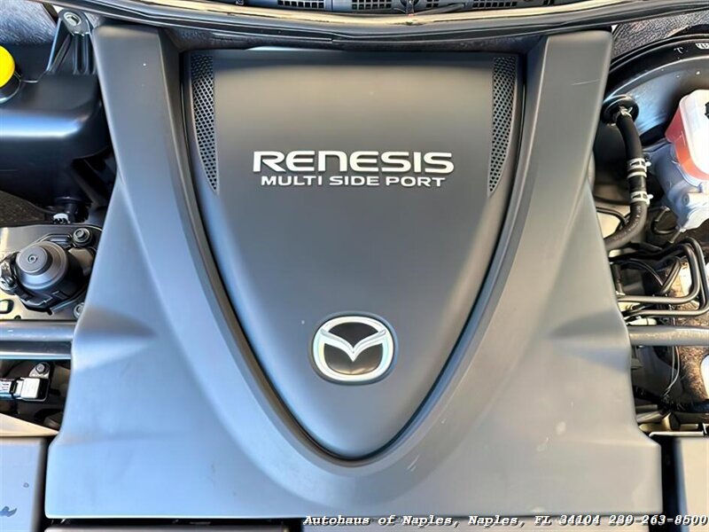 2005 Mazda RX-8   - Photo 22 - Naples, FL 34104