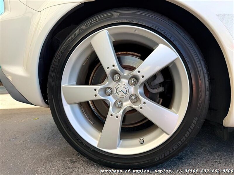 2005 Mazda RX-8   - Photo 17 - Naples, FL 34104