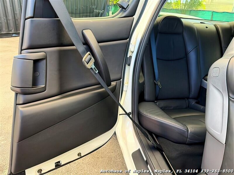 2005 Mazda RX-8   - Photo 38 - Naples, FL 34104