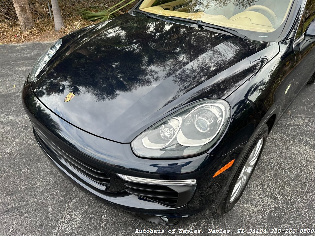 2016 Porsche Cayenne S E-Hybrid   - Photo 7 - Naples, FL 34104