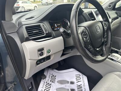 2016 Honda Pilot Touring AWD - Photo 26 - Hesston, PA 16647