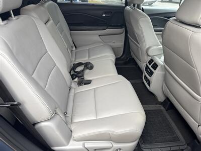 2016 Honda Pilot Touring AWD - Photo 45 - Hesston, PA 16647