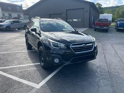2019 Subaru Outback 2.5i Premium  AWD - Photo 16 - Hesston, PA 16647