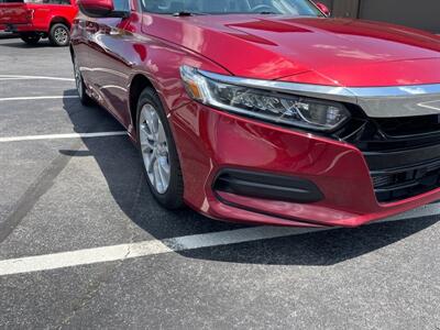 2018 Honda Accord LX   - Photo 16 - Hesston, PA 16647