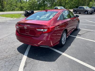 2018 Honda Accord LX   - Photo 6 - Hesston, PA 16647