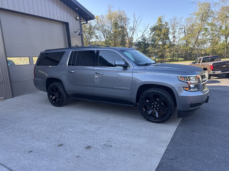 2020 Chevrolet Suburban LT  4x4