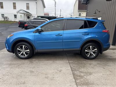 2018 Toyota RAV4 XLE  AWD - Photo 7 - Hesston, PA 16647