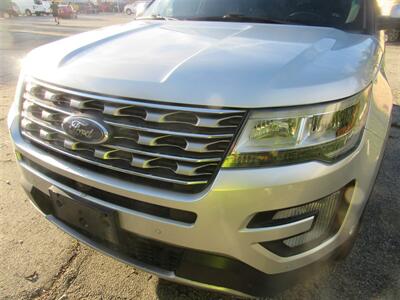 2017 Ford Explorer Limited   - Photo 3 - Downey, CA 90241