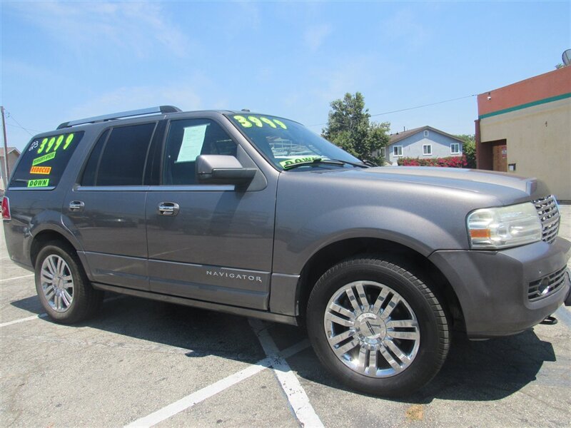 2010 Lincoln Navigator Base