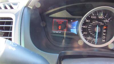 2013 Ford Explorer XLT   - Photo 8 - Downey, CA 90241