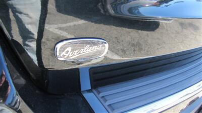 2013 Jeep Grand Cherokee Overland   - Photo 15 - Downey, CA 90241