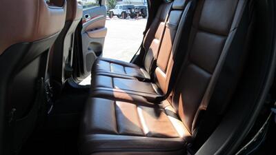 2013 Jeep Grand Cherokee Overland   - Photo 10 - Downey, CA 90241