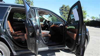 2013 Jeep Grand Cherokee Overland   - Photo 2 - Downey, CA 90241