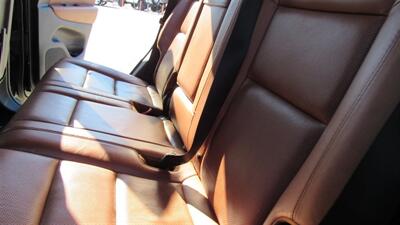 2013 Jeep Grand Cherokee Overland   - Photo 11 - Downey, CA 90241