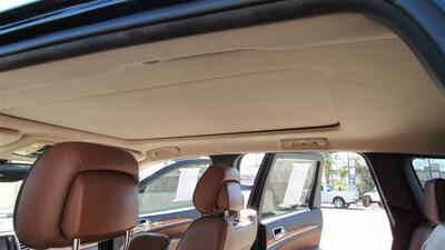 2013 Jeep Grand Cherokee Overland   - Photo 14 - Downey, CA 90241
