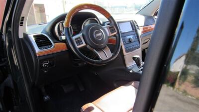 2013 Jeep Grand Cherokee Overland   - Photo 5 - Downey, CA 90241