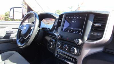 2020 RAM 1500 Big Horn   - Photo 27 - Downey, CA 90241