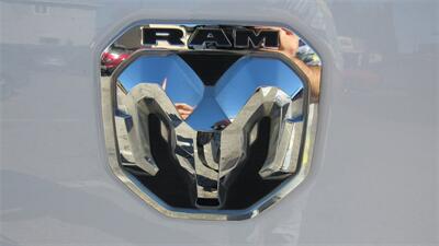 2020 RAM 1500 Big Horn   - Photo 17 - Downey, CA 90241
