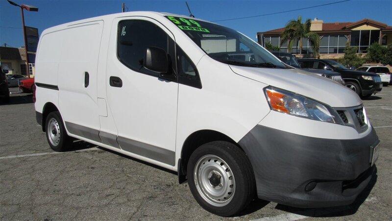2016 Nissan NV200 SV  