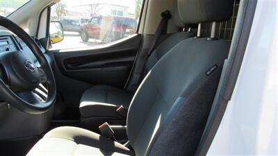 2016 Nissan NV200 SV - Photo 14 - Downey, CA 90241