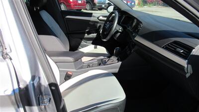 2021 Volkswagen Jetta R-Line   - Photo 21 - Downey, CA 90241