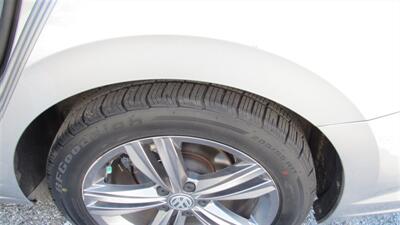 2021 Volkswagen Jetta R-Line   - Photo 14 - Downey, CA 90241