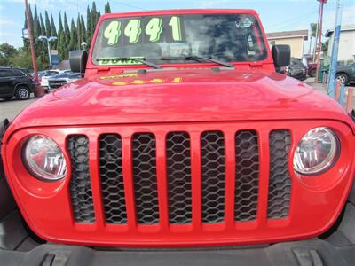 2020 Jeep Gladiator Sport S   - Photo 2 - Downey, CA 90241