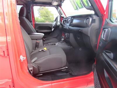 2020 Jeep Gladiator Sport S   - Photo 18 - Downey, CA 90241