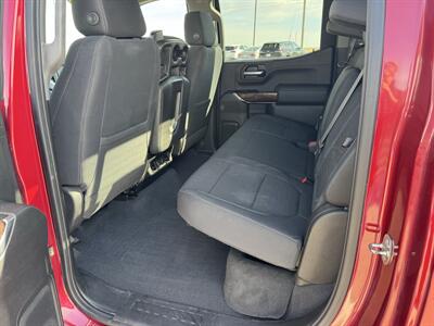 2019 GMC Sierra 1500 SLE  Crew Cab 4x4 - Photo 12 - Lone Tree, IA 52755
