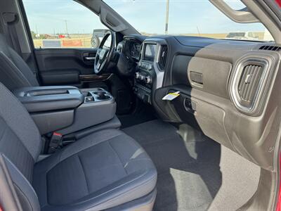 2019 GMC Sierra 1500 SLE  Crew Cab 4x4 - Photo 13 - Lone Tree, IA 52755