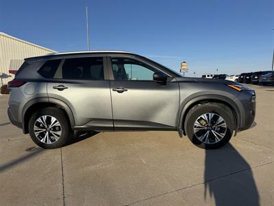 2023 Nissan Rogue SV Premium Pkg AWD  AWD - Photo 3 - Lone Tree, IA 52755
