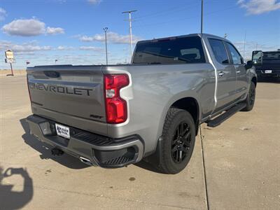 2024 Chevrolet Silverado 1500 RST Crew 4x4  Crew Cab 4x4 - Photo 6 - Lone Tree, IA 52755