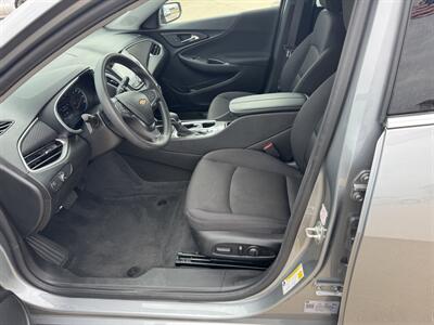 2024 Chevrolet Malibu LT   - Photo 10 - Lone Tree, IA 52755