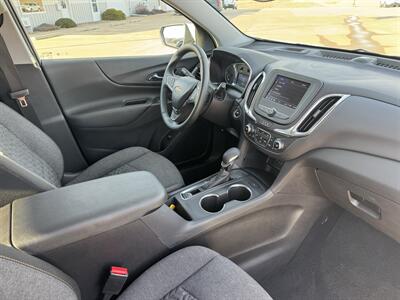 2024 Chevrolet Equinox LT   - Photo 15 - Lone Tree, IA 52755